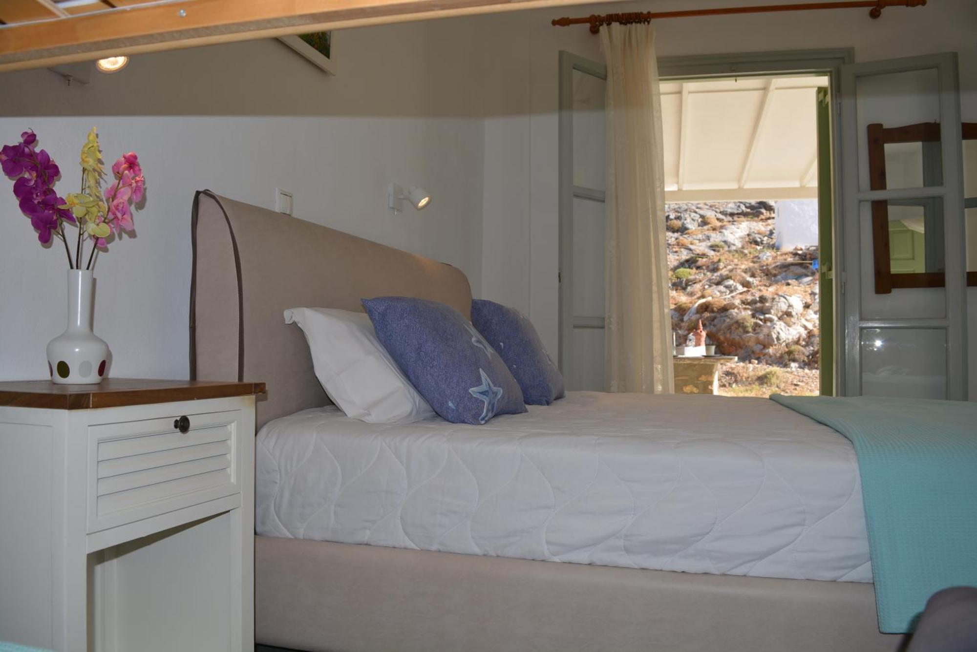 Klados Studios & Apartments Cherronisos  Eksteriør billede